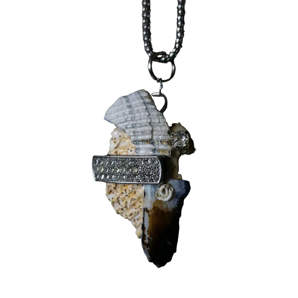 Seashell Necklace 03